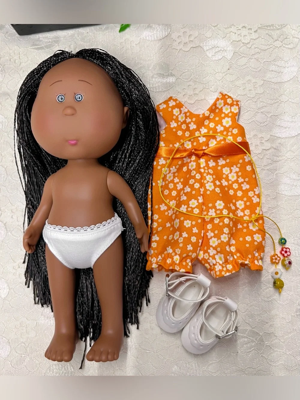 NWT Mia 8”, 20 cm, 1/8 scale Spanish Potato Doll with accessories